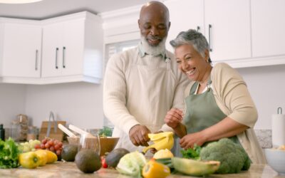 8 Foods That Support Seniors’ Eye Health